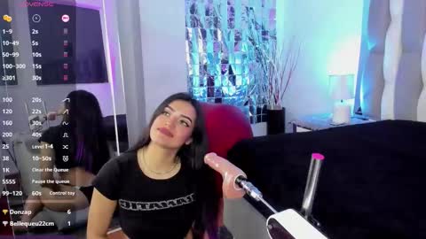 Isa online show from 10/16/25, 04:35