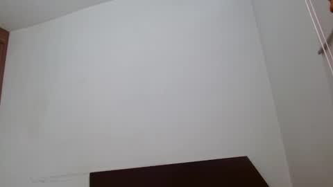 ISADORA online show from 02/01/25, 07:44