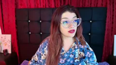 Isabella Ferrer online show from 07/11/26, 06:16
