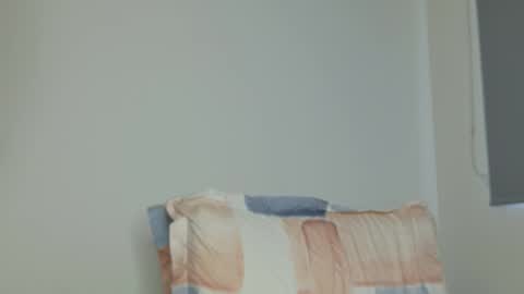 Isabella Hilton online show from 02/17/26, 12:34