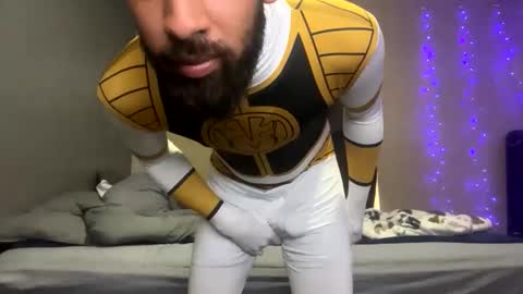 isaiahphipps0100101 online show from 10/15/25, 03:45