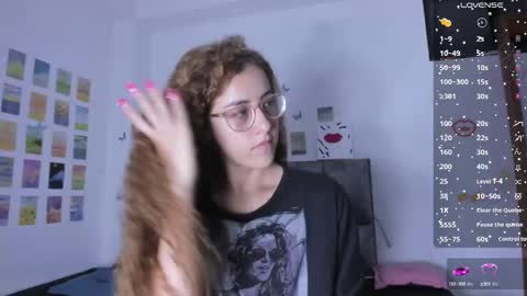 Isabela  online show from 02/07/25, 03:23