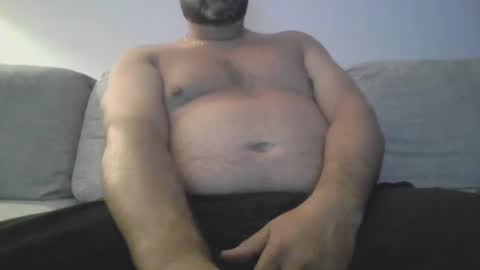 Snapshot of iscrewinutibolt chatting on 12/12/24, 10:45 Carlos online show from 12/12/24, 10:45