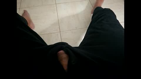 Snapshot of iscrewinutibolt chatting on 01/19/25, 11:56 Carlos online show from 01/19/25, 11:56