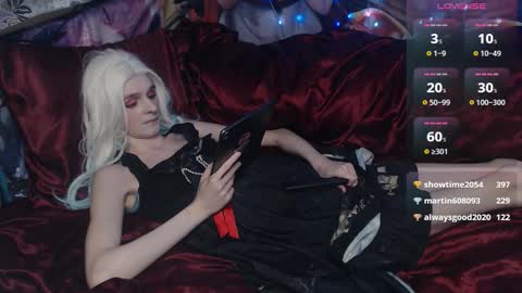 Sele online show from 10/13/25, 10:43