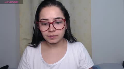 Emma online show from 12/12/24, 03:43