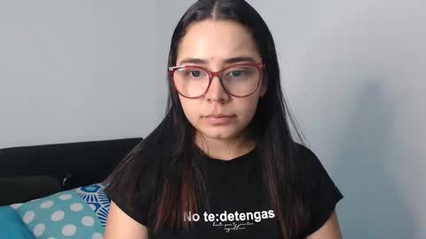 Emma online show from 03/10/25, 03:01