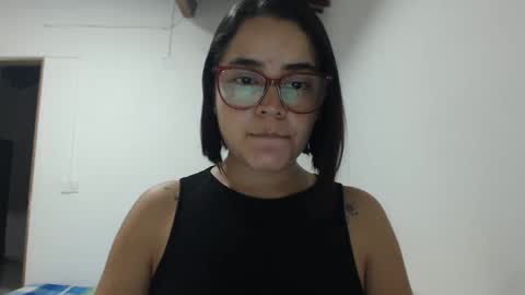 Emma online show from 09/11/25, 03:28