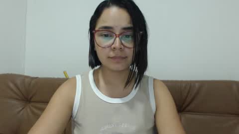 Emma online show from 09/12/25, 03:17