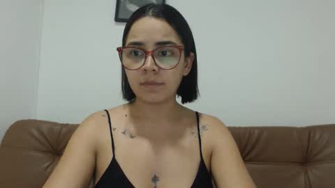 Emma online show from 09/16/25, 02:34