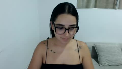 Emma online show from 07/09/26, 03:32