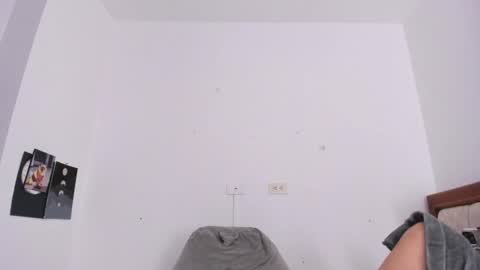 Snapshot of ishabellalopez chatting on 02/23/26, 04:21 ishabellalopez online show from 02/23/26, 04:21