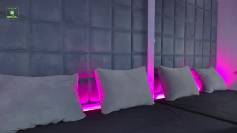 Ishtar online show from 10/16/25, 03:35