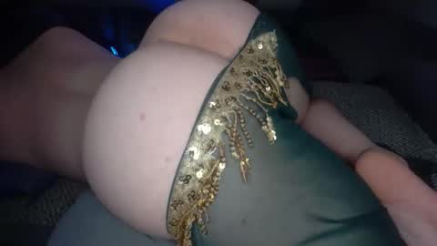 Snapshot of ishtarea chatting on 10/02/25, 12:06 ishtarea online show from 10/02/25, 12:06