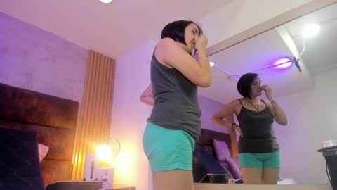 Isis online show from 10/03/25, 02:41