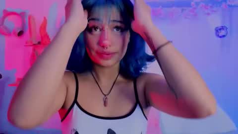 Isisjones18 online show from 01/18/26, 07:17