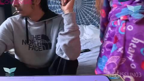 Snapshot of isissun03 chatting on 10/06/25, 01:52 Isis SUN online show from 10/06/25, 01:52