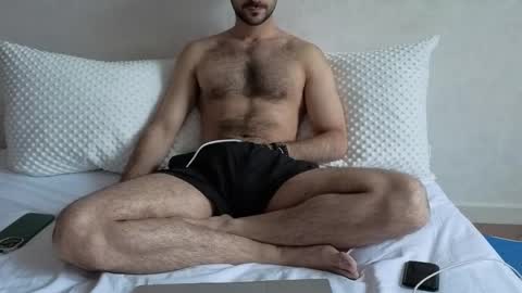 Snapshot of islam_20 chatting on 11/30/25, 09:24 islam online show from 11/30/25, 09:24