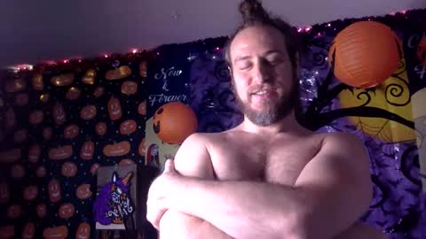 IslandDudeHawaii online show from 11/15/25, 12:30