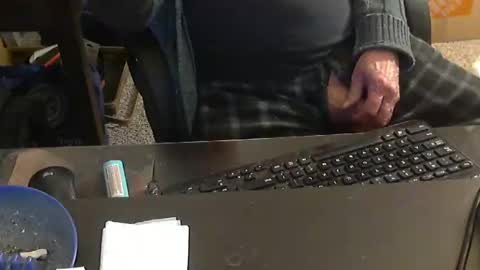 Snapshot of islandduke chatting on 01/31/25, 03:41 Duke online show from 01/31/25, 03:41