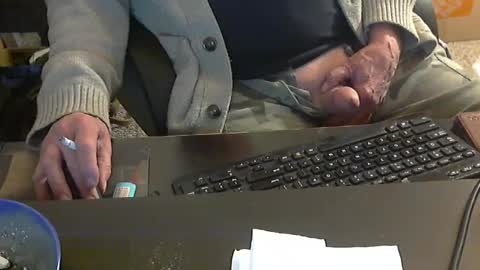 Snapshot of islandduke chatting on 02/03/25, 12:47 Duke online show from 02/03/25, 12:47