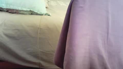 islandforfun online show from 12/08/24, 07:22