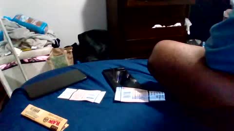 Snapshot of islandmaker chatting on 11/03/25, 04:58 islandmaker online show from 11/03/25, 04:58