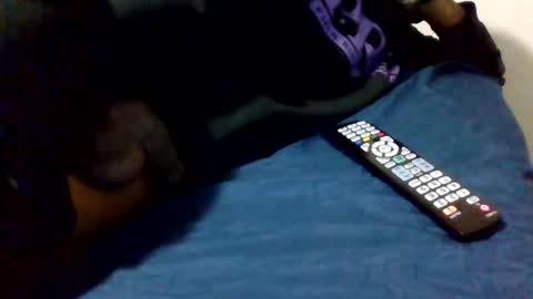 Snapshot of islandmaker chatting on 11/06/25, 07:31 islandmaker online show from 11/06/25, 07:31