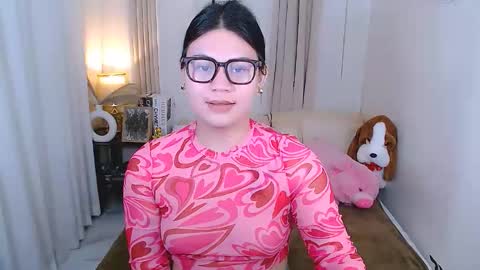 isla online show from 09/12/25, 02:22