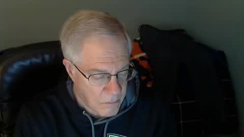 Snapshot of islesman22 chatting on 12/01/24, 10:53 islesman22 online show from 12/01/24, 10:53