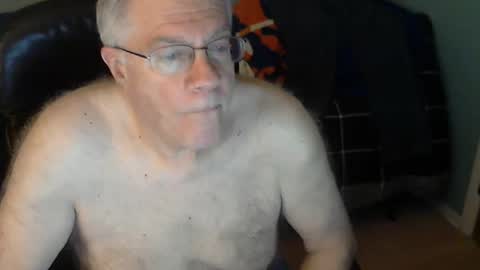 Snapshot of islesman22 chatting on 12/02/24, 10:28 islesman22 online show from 12/02/24, 10:28