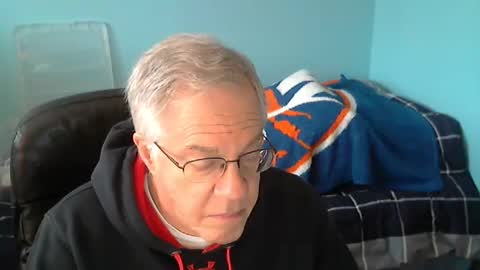 Snapshot of islesman22 chatting on 01/18/25, 03:38 islesman22 online show from 01/18/25, 03:38