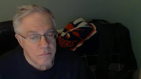 islesman22 online show from 02/14/25, 02:07