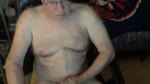 Snapshot of islesman22 chatting on 09/13/25, 09:20 islesman22 online show from 09/13/25, 09:20