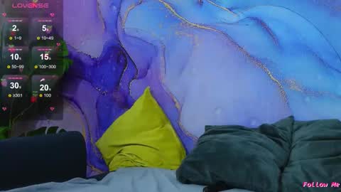 IsoldeBliss online show from 09/25/25, 07:39