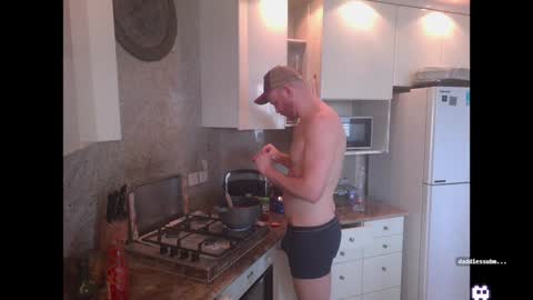 Tall Jewish Ginger DOM online show from 12/12/24, 01:17