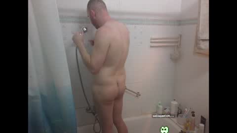 Tall Jewish Ginger DOM online show from 12/13/24, 04:16