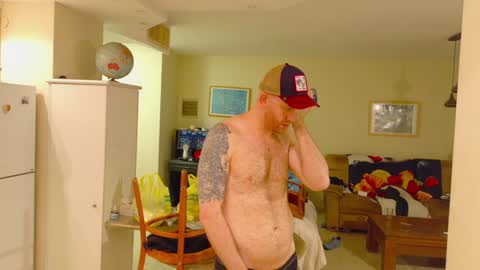 Tall Jewish Ginger DOM online show from 12/22/24, 05:21
