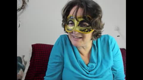 Snapshot of israelymilf chatting on 12/05/24, 07:27 Marta online show from 12/05/24, 07:27