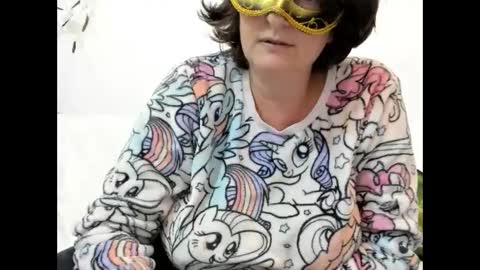 Snapshot of israelymilf chatting on 02/08/25, 08:10 Marta online show from 02/08/25, 08:10