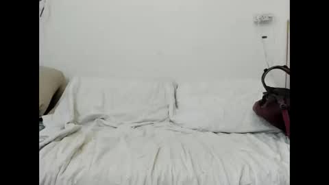 Snapshot of israelymilf chatting on 09/11/25, 10:04 Marta online show from 09/11/25, 10:04