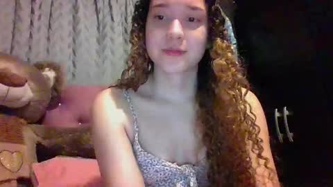 Issa online show from 11/08/25, 05:18