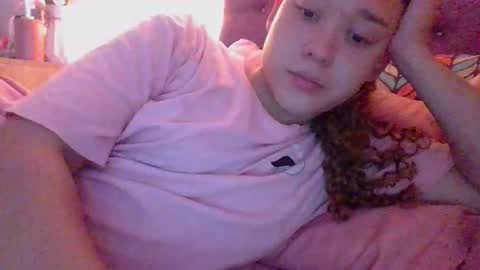 Issa online show from 02/06/26, 02:20