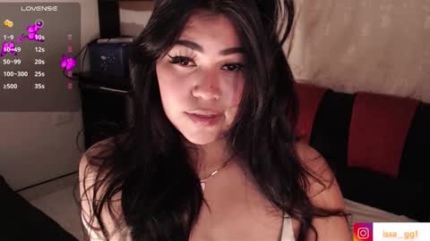 isabella p online show from 11/12/25, 10:41