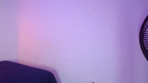 issa_kitty online show from 02/27/25, 05:15