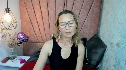 ISSA MILF online show from 11/13/25, 02:05