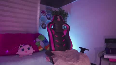 ISSA  online show from 09/08/25, 08:52