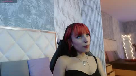 Issa online show from 02/10/26, 03:32