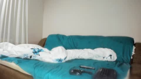 Issabelle online show from 01/16/25, 06:03