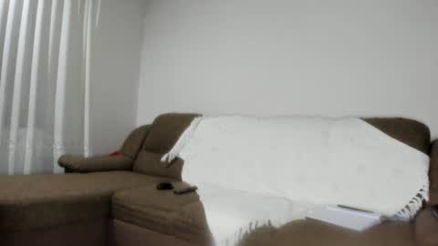 Issabelle online show from 01/20/25, 08:41